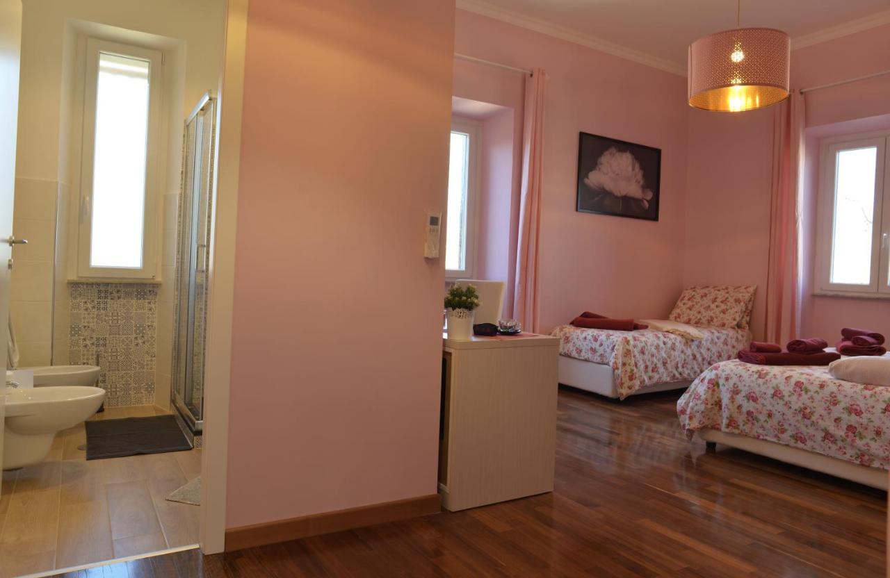 Sophie'S Choice 2 A San Pietro Hotel Рим Екстериор снимка
