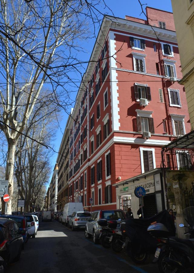 Sophie'S Choice 2 A San Pietro Hotel Рим Екстериор снимка