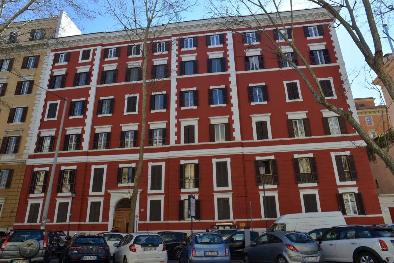 Sophie'S Choice 2 A San Pietro Hotel Рим Екстериор снимка